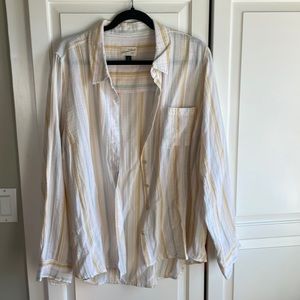 Universal Thread Gauze Button-down Bkouse